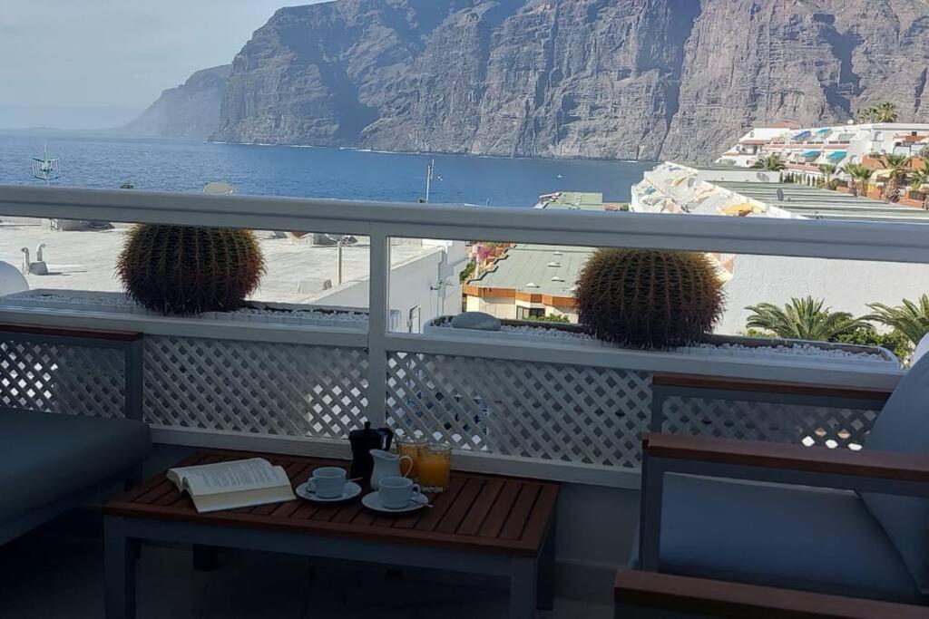 Vistas Sonadas Cerca Del Mar Acantilado de los Gigantes Eksteriør billede