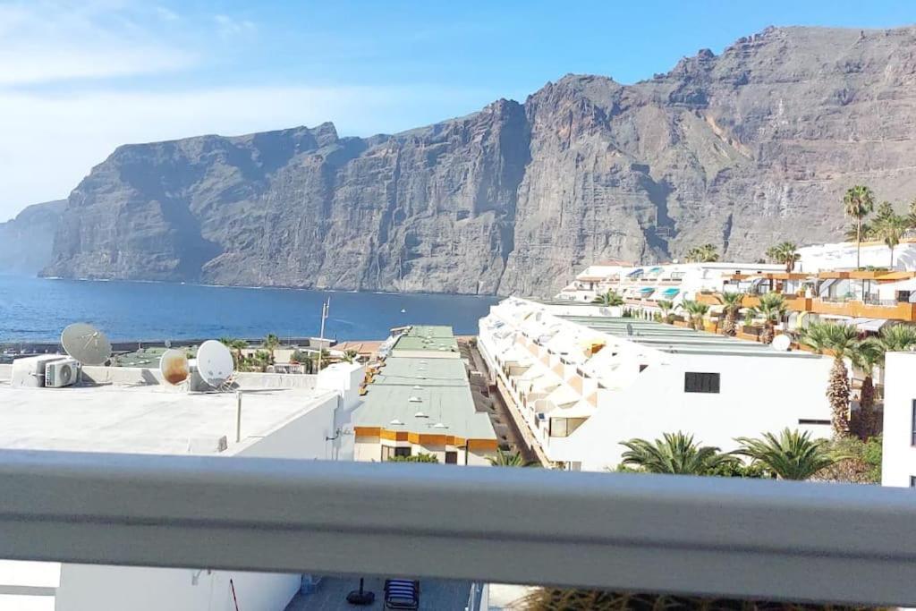 Vistas Sonadas Cerca Del Mar Acantilado de los Gigantes Eksteriør billede